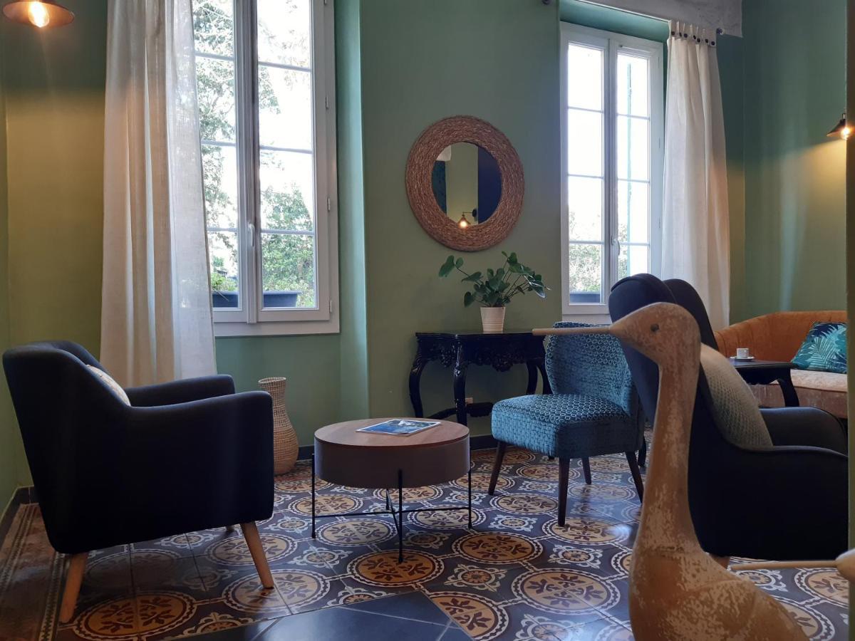 Collobrières Hotel Restaurant Notre Dame מראה חיצוני תמונה